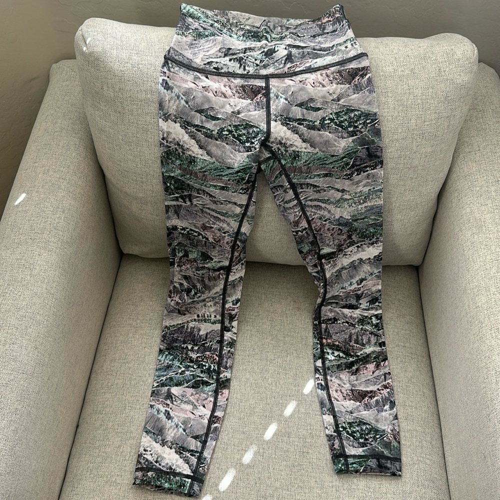 Lululemon Wunder Under tight - 25”